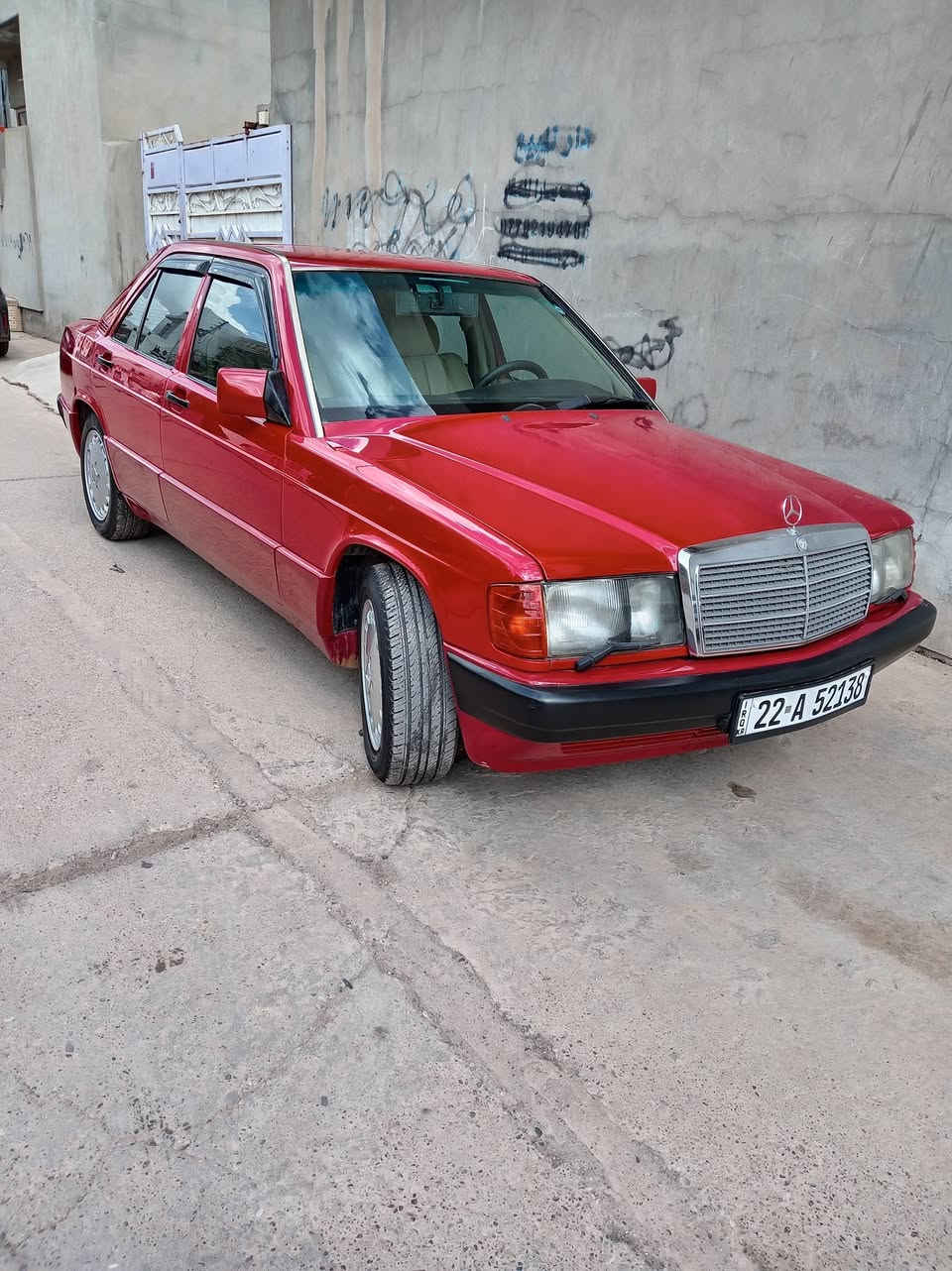 مارسيدس موديل١٩٩٢
مارسيدس ١٩٩٢ سيارة كلير عام للجمالية بدون ضربة بدون جاكوج كلشي مابي سيارة احلى من صورها مالبيت غرفتها جديد شركة محرك ونجي 
تايرات جديد صدر جديد تبريد ثلج شرط 
سنوية هزة جديد رقم جديد بسمنا شرط تحويل 
سعر ٥٨
***********
***********
