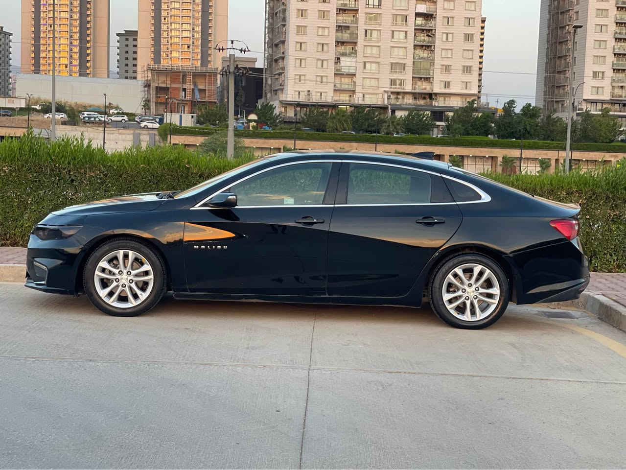 Malibu LT 2016

سعری ٧٧ گەڵاو معامەلە 
مواسەفات
بەسمە 
چوار درگا بەسمە 
شاشە 
کامێرا 
سوکان ڤۆلیۆم 
تەحدید سورعە 
کوشن کارەبا 
ئاوێنە ئیشارەت
دەبڵ گێر

بەشەرتی گێڕوو مەکینە
تەبرید بەشەرت 

سەیارەکە ٤ پارچەو پەڵەیەکی بۆیاخە
 
سەیارەکە لە سلێمانیە 

ژمارەی موبایل *********** السليمانية, العراق
