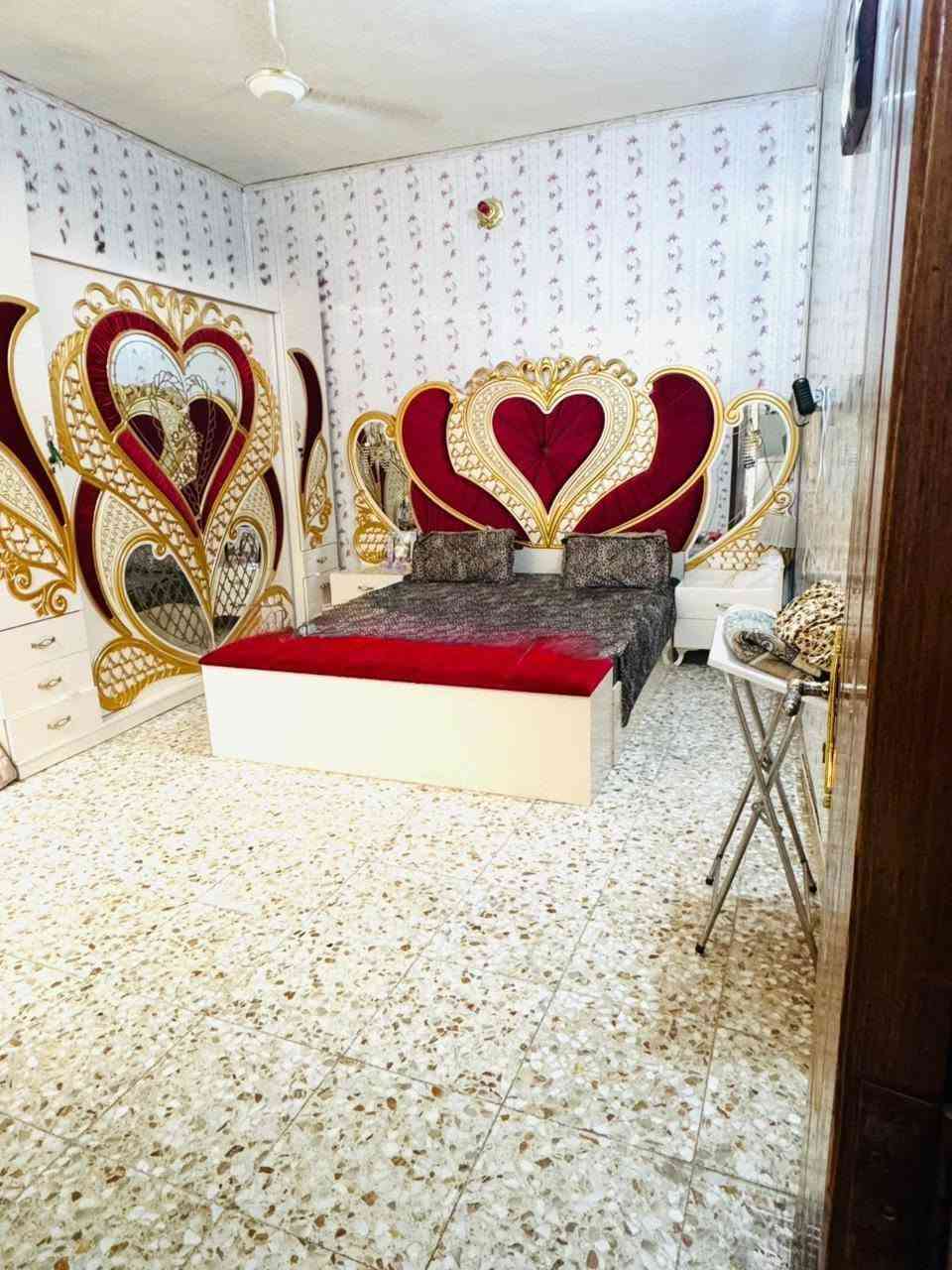 🏡 دار للـــبيــــــــع
📍 الموقع: حي الامام شارع المستوصف 
✨ المواصفات:  
▫️ المساحة: 200 م²  الواجهة 11 م
..........
🔹 محتويات الدار: 
_ غرفة نوم 3 
_صالة 
_ مطبخ 
_ كلدور 
_ صحيات 
---------------------------------
📞 للاستفسار والمعاينة: 
الاتصال على الارقام :
***********☎️ واتساب    
او مراجعة المكتب 
الحلة _  شارع المقام / مجاور مول الحسن 
--------------------------------
✅ نستقبل جميع عروضكم السكنية 🏠 والتجارية 🏡 بكافة مناطق الحلة
