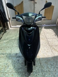 بريز بغباء منزلها من الرمبه على ايدي دراجه نضيفه جداً سعر مليون و100 م...