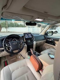 لاندكروز مديل2020 ساز السياره مكفوله كفاله عامه مرقم بغداد ماشيه 104 ا...