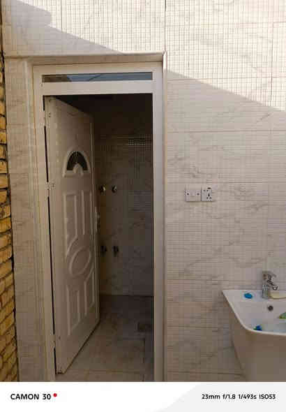 اللهم صل على محمد وآل محمد 

#دار سكن في حي الزهور شارع 30 تجاري 

#المساحة 200 متر طابقين يحتوي على محلات عدد 2

#قرب المدارس 

#تفاصيل البناء
 طابق اول براني ومطبخ وغرفة وصالة وصحيات داخلية وخارجية 
#الطابق الثاني غرفتين وصالة وصحيات 

#السعر 185 مطلوب 67 تسديد شهري 332 وبيد البائع 118 مع المجال 
_________________
نقص تشطيبات 
لشراء  يراجع مكتب الناجح للعقارات الكائن في السماوة 
حي الحكم قرب مرطبات فستقه أو مراسلتنا ع الخاص او الاتصال ع الرقم التالي 
*********** اتصل سريع استاد مصطفى 
*********** بي واتساب 
*********** بي واتساب
 علمأ دوام مكتبنا من 9 صباحأ  ولغاية 10 ليلأ
