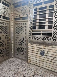 نصف قطعه اماميه 72 متر للبيع قطاع 28 طابق واحد ونصف بناء 2025 تحوي على...