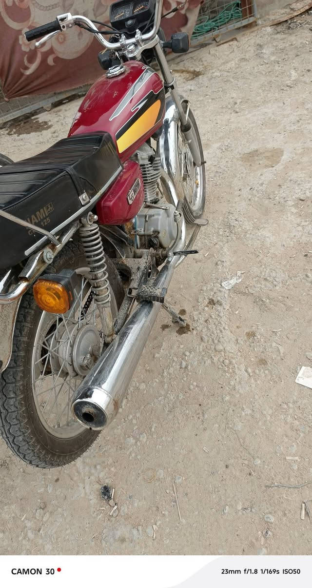 سلام عليكم.. دراجه فول نضافه محتاجه بس غسل   كلك كلك اوراقه ضايعه ابيع كلك السعر ب(475) وبيه مجال مستعجل ع بيعته مكاني نجف حي الانصار رقم *********** بيه واتساب مامتواجد فيس وشكرا 🫱🏽‍🫲🏻💥
