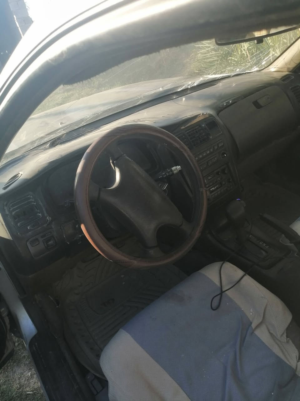 سيارة مارك شيزر للبيع كير محرك اكسل كفالة نقصها حدادية وبطاين فقط للإستفسار الاتصال على الرقم ***********
