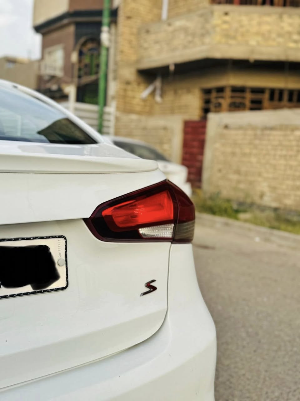 السلام عليكم
كيا فورتي 2017 امريكي مواصفات S 
حادث جاملغ وبنيد فقط سيارة نظيفة رقم بغداد انكليزي مكينة كير جاهزة السعر 105 وبيه مجال بسيط مكاني السيدية حي الاعلام *********** // ***********
شراي اتصل مامتواجد على الخاص
