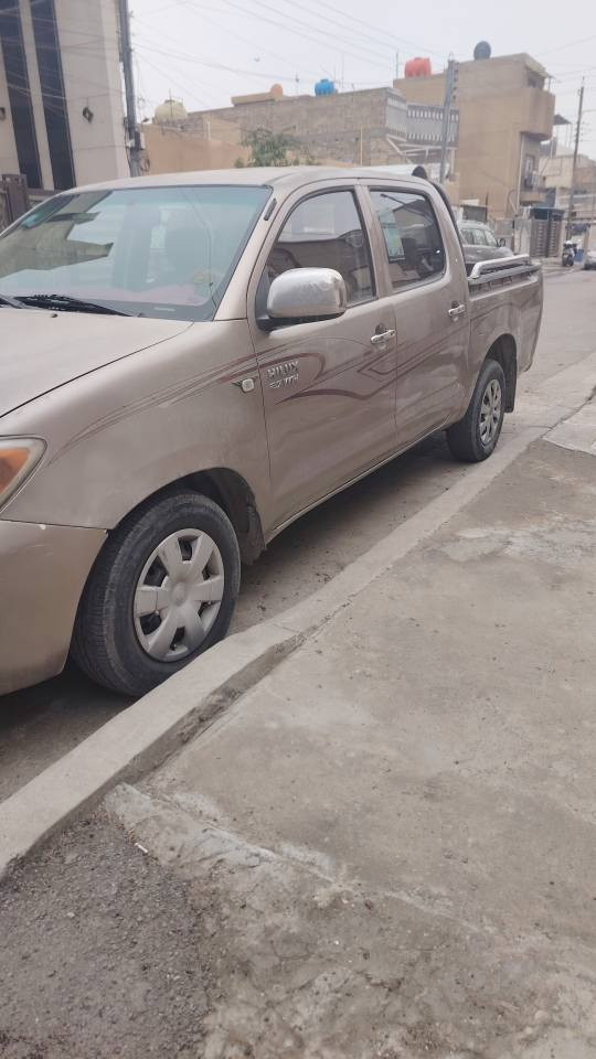 بيكم هايلوكس موديل 2006 رقم كربلاء انكليزي بسمي تخم تاير جديد درشمة جديدة محرك بداية تبخير السعر 120 وبيهة مجال مكان بغداد حي العامل *********** بغداد, العراق
