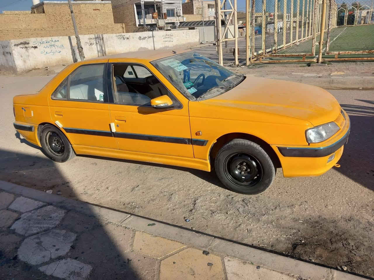 سلام عليكم بيجو بارص موديل 2018 رقم بغداد  الماني سياره مكفول كماله عامه  ماشيه 111المكينه وكير وحداديه وتبريد وتخم تاير مدوشمه شاشه وكامره وتحكم ستيرن سياره جاهزه الخير الف ماتخسر عليهه اريد مراوس النترا صابونه تكسي جديده كون  او اوتتيماا تكسي سياره بدون تحويل ماندل راعيهه راح رقمه مني اتكفل سرقه وعشائر ومكاني بلعماره *********** سياره جديده بمعنه الكمله
