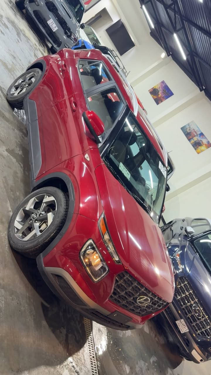 متوفر داخل صالة عرض شركة ( نجوم السواحل ) ✅
هونداي فينو 2023 SEL
حادث السياره فقط تبديل باب + جاملغ ( بدون ضرر داخلي ) 
أيرباك فقط جانبي + بجم مقفول 
 صور الحادث داخل المنشور 
1- سلايد روڤ ( فتحه ) 
2- داخل لونين 
3- رادارات 
4- تحديد مسار 
5-كامرا خلفيه 360 درجه 
6- شاشه كبيره ( تدعم كاربلاي ) 
وباقي المواصفات المعروفه 
معروضه 123 بيه مجال بسيط 
للأستفسار زورونا الى موقع الشركة 
بابل-حي الطياره- قرب شركة آسياسيل
او الأتصال على الأرقام التاليه 👇👇👇
*********** / محمد الحميري 
0786943331 /  علي الجبوري
