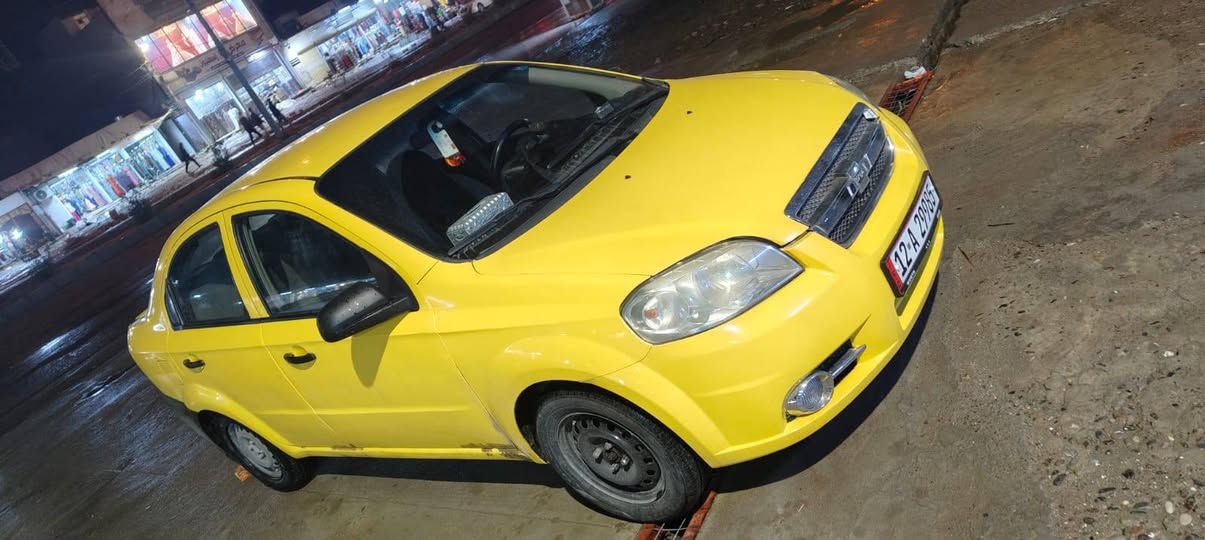 لبيع افيو 2011 كيرمكينه شرط كاربون بيها رقم مصطره شرط التحويل ***********
