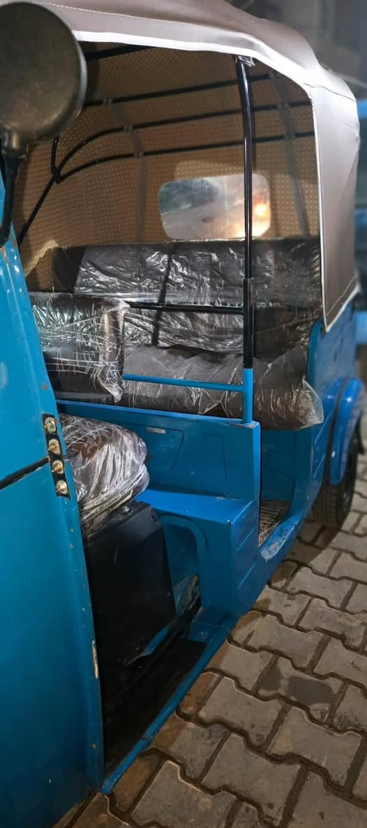 سلام عليكم تكتك  عشرين امرقمه سعره 6700 وبهيه مجال مكان بغداد الشعله هذه رقم***********
