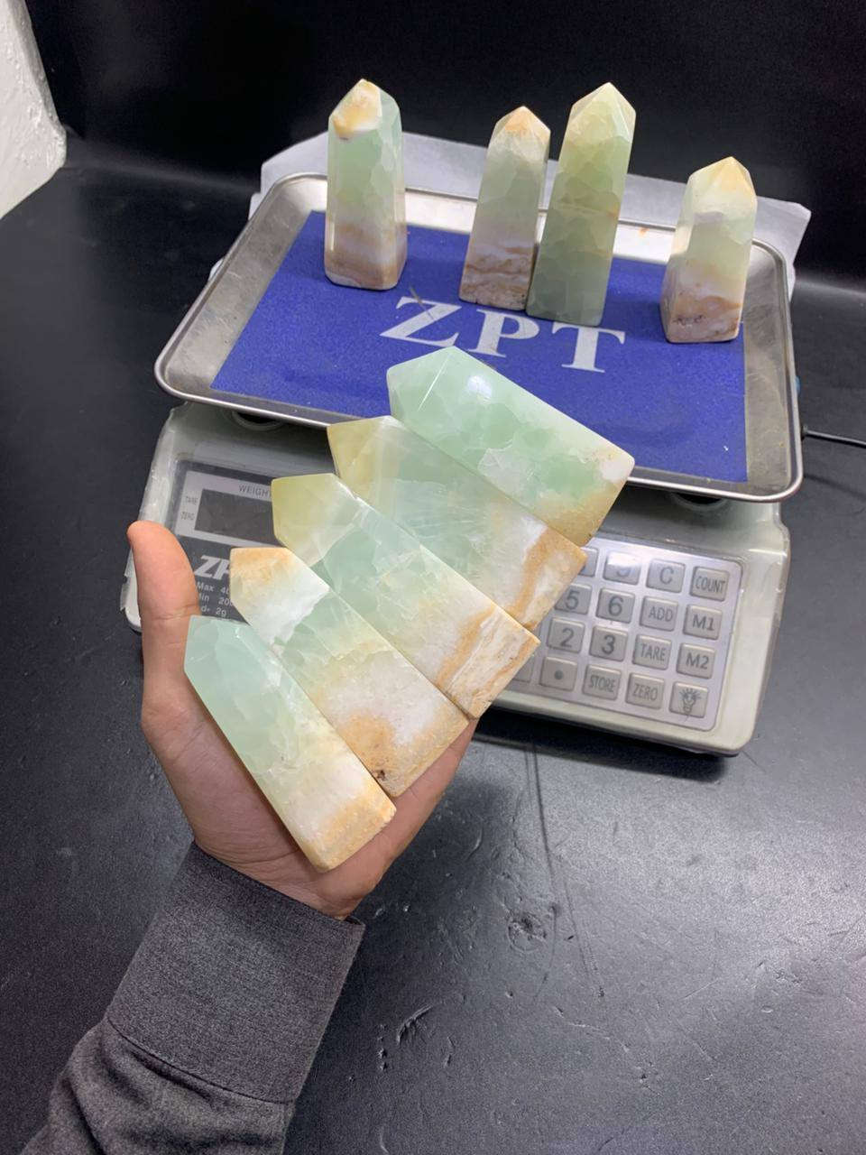 Outstanding blue calcite towers lot available!
Weight:3kg!
Price: Inbox 📥


**إذا كنت صاحب هذا الإعلان وتريد حذفه لأي سبب، رجاءا أرسل رسالة إلى الدعم الفني**