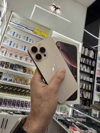 ايفون ١٦ برو ماكس ذاكره ٢٥٦ ضمان ماستر بطاريه ٩٨ عدد دورات الشحن  ١٩٥ ...