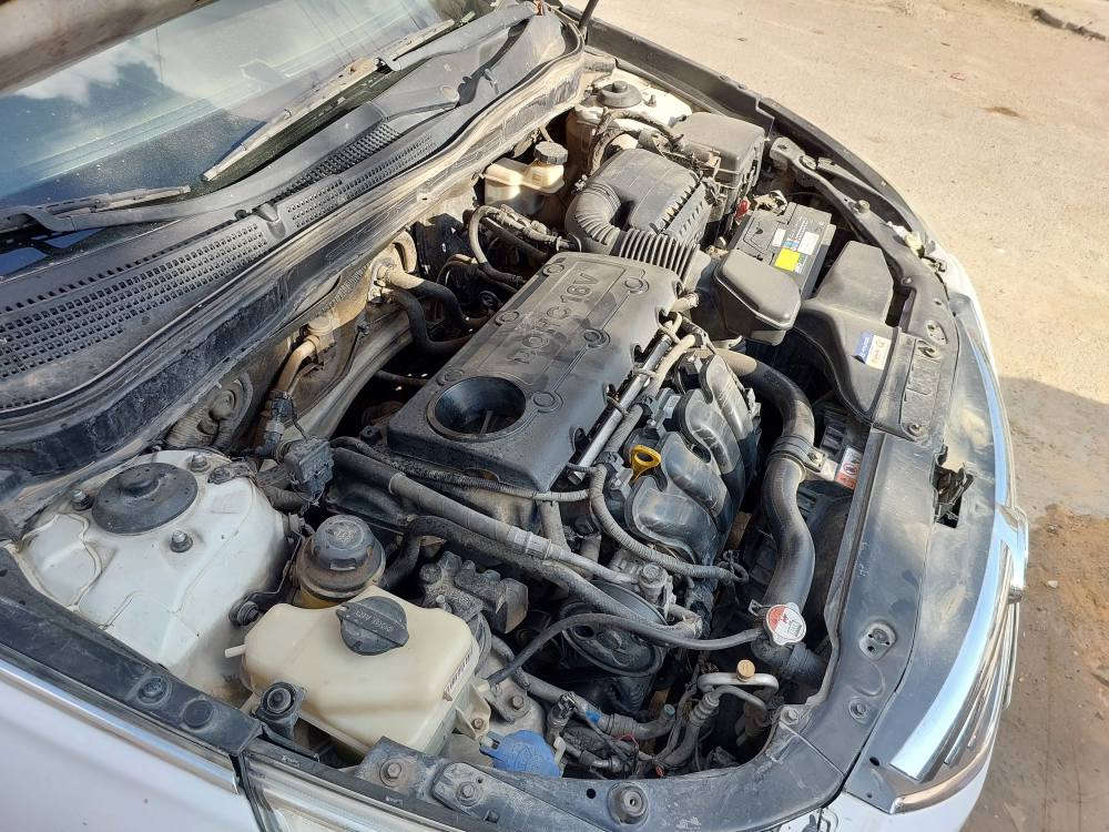 السلام عليكم هونداي سوناتا موديل ٢٠١٣ وارد خليجي محرك ٢٤٠٠ دوش فول مواصفات تدفئة وتبريد قطعتين شاشه كاميرا بنوراما صدر امامي وخلفي ممتاز تخم تاير جديد كهربائيات كلهه تشتغل سياره جاهزه بدون نقص بيها تبديل قماره مكانها بغداد الدوره ابو دشير هاتف *********** سعرها ٨٨ ومجال بسيط بغداد, العراق
