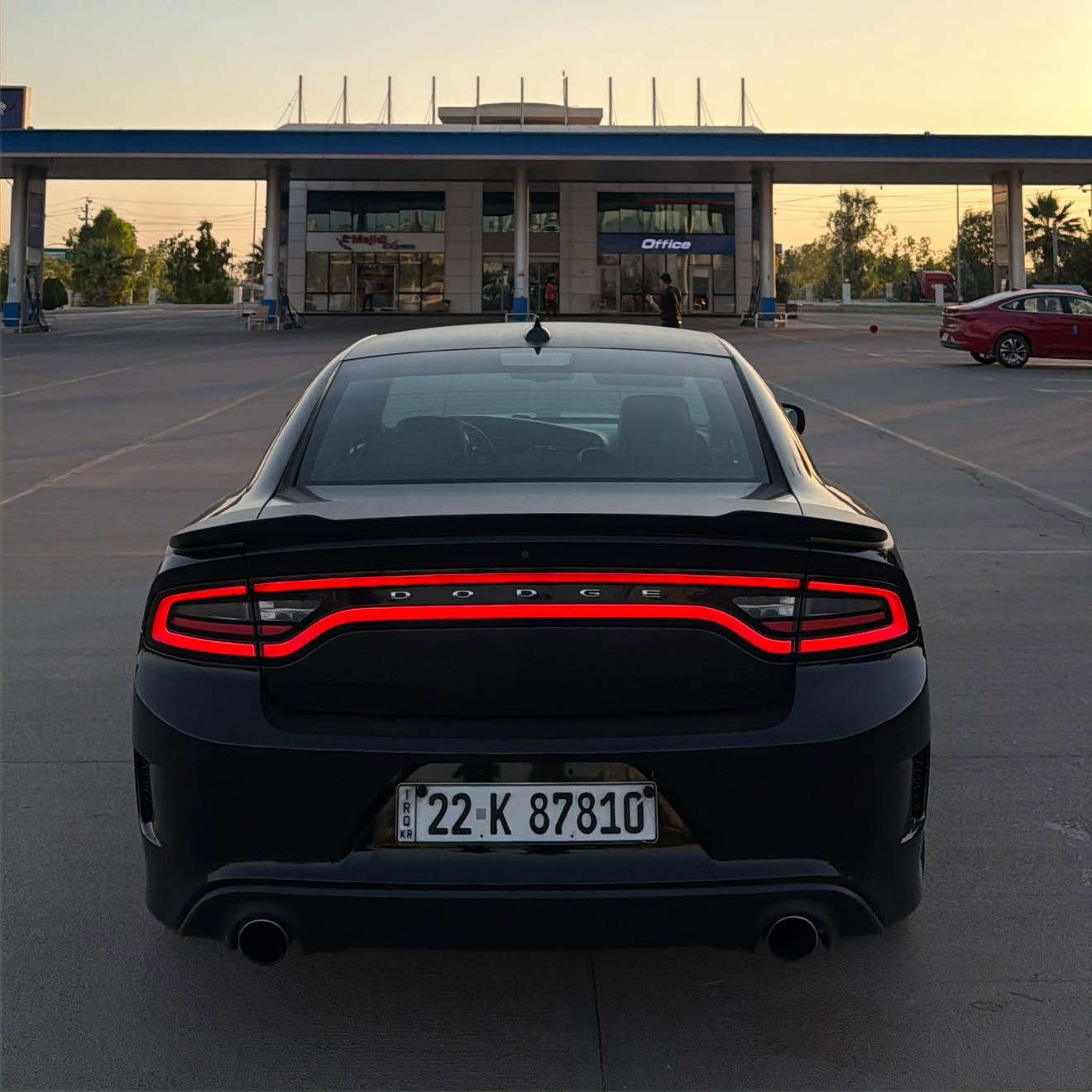دوج جارجر Daytona
مديل 2021
ماشيه 70mi
دايتونا 5700
فووول مواصفات عدا الفتحه
بدون حادث فقط طخه جداً خفيفه بالجاملغ الامامي موضحه بالصور
السياره جديده جدا وجاهزه بدون اي نقص 
مكان السياره بصره طويسه
السعر 240 بي مجال بسيط
للاستفسار ***********
