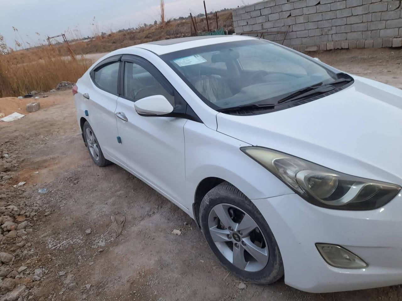 اخوان اقرو المنشور زين
الانتره للبيع خليجي مضلع اللون ابيض  موديل ٢٠١٢ محرك 1٨٠٠ السياره مكفوله 
السيارة ماشية 196 الف
الكير والمحرك تمام
تبريد شغال بحاله جيدة
راديتر جديد
صدر بالكامل جديد قبل يومين شديته
تايرات شادلها طخم قبل ٢ اشهر 
 والسيارة نظيفة
ملاحظة مهمة ((السيارة صاحبها الشرعي متوفي باسم  هيوا قاسم)) والرجل بأسمه 4900 سيارة
 وعندي وكاله خاصة من عنده والسياره عليها اشارة حجز احترازي فقط(( اشارة الحجز بسبب القاصرين))
والسياره صارلها 4 سنين  يمي  مكانه بغداد 
((احولك من ينفتح الحجز))وهسه اهل هيوه يسوون وكاله .بس السياره يضل الحجز احترازي***********اسعره ٩٠ وبيه مجال
