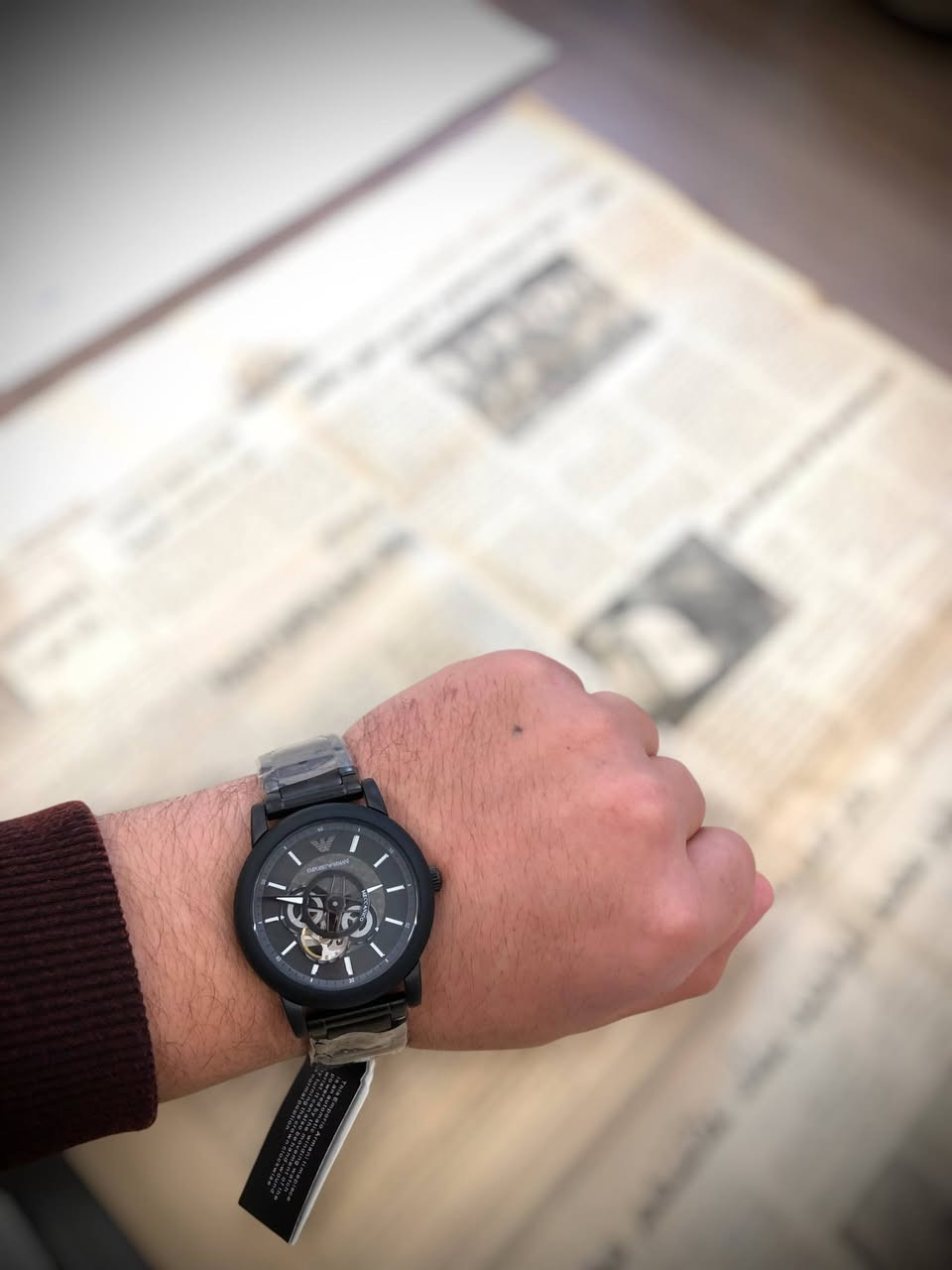 ساعة رجالية أوتوماتيك طراز لويجي من إمبوريو أرماني (Emporio Armani Luigi AR60010) بهيكل أسود وسوار من الفولاذ المقاوم للصدأ باللون الأسود
السعر 170 الف بيها مجال 
يتوفر توصيل لكل المحافظات


**إذا كنت صاحب هذا الإعلان وتريد حذفه لأي سبب، رجاءا أرسل رسالة إلى الدعم الفني**