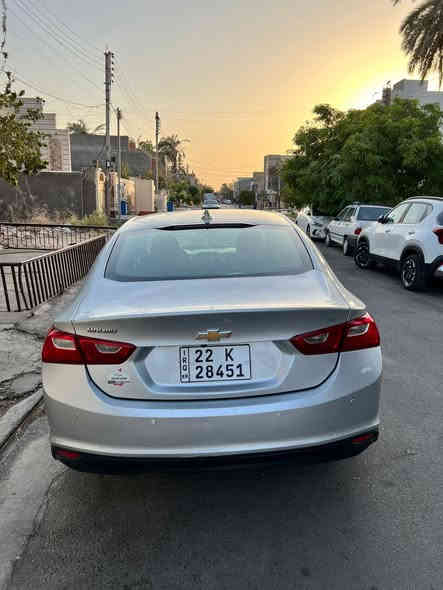 سلام عليكم من رخصت الادمن 
سيارة ماليبو موديل ٢٠١٨ رقم دولي جديد سنوية لغاية ٢٠٣٠ ورقم اربيل شمالي حادثها جاملغ وبنيد صفحة السايق سياره حلوه ومحرك كير خير من الله 
تخم تاير نضيف 
وداخلها نضيف مواصفات LT  
كامرة خلفية دواره 
كشن كهرباء 
+٤ بصمات 
صندوق بصمه وحساس خلفي
تبريد فول 
السعر ١١٧٠٠$ وبيها مجال حك الجية علما السيارة باسمي 
العنوان بغداد السيدية شارع التجاري قرب قاعه اعزاز او عمارات السيدية مجمع ٦
اني مكلفة بالنشر رقم صاحب السياره 
***********
موجود واتساب
