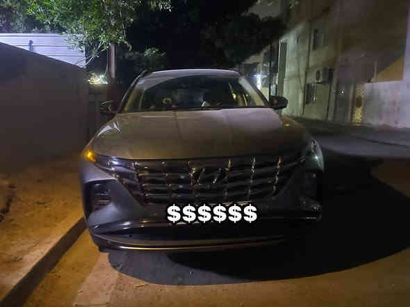 السلام عليكم توسان 2023فول مواصفات واحد على واحد  لون زيتوني قبل يومين بولشتها رقم بغداد باسمي سعر24وبيها مجال رقمي***********واتس
