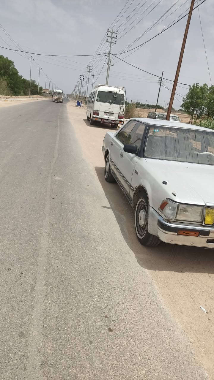 يالله سلام عليكم اليوم الحلال للبيع وقطعه لوز وحلوه وسعر حلو / هارتوب كصيف مكفوله من الكص ونغل جثه ولعيب شرعي رقم بصره انكليزي سنويه لل2030 تحويل مباشر وراعيهه صديقي ويريد تحول موصفات سياره/تبريد ثلج🥶 منضومه كامله جديد / مكينه كير ونجي طك كارتون ترايك 180 اذا مو نفس الحجي كروتك عليه / كهربائيات كلهن سويتلهن ادامه بحيث ازغر كلوب بدلته عامه شغاله الكهربائيات /تخم تاير ابو الخط ياباني /شاشه واي فاي وبلوتوث وسستم كامل سماعات ياباني/ نضام سنتر لوك ع ريمونت تتقفل وتتفتح /جام كهربائي وبعد هواي مواصفات /عنواني البصره الجزيره وسعر 43 وبيهه مجال كلش قليل حك جيه يعني ولماعنده يشلع عيوني بس لا يكسر سعرها وتحياتي للجميع ***********

