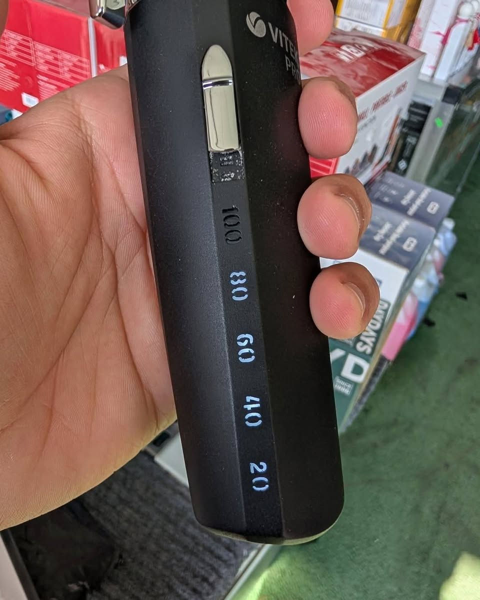 مكينة حلاقة شحن اصلي شرط 
جديد لوك 
تفيد الحلاقين 
35 الف


**إذا كنت صاحب هذا الإعلان وتريد حذفه لأي سبب، رجاءا أرسل رسالة إلى الدعم الفني**