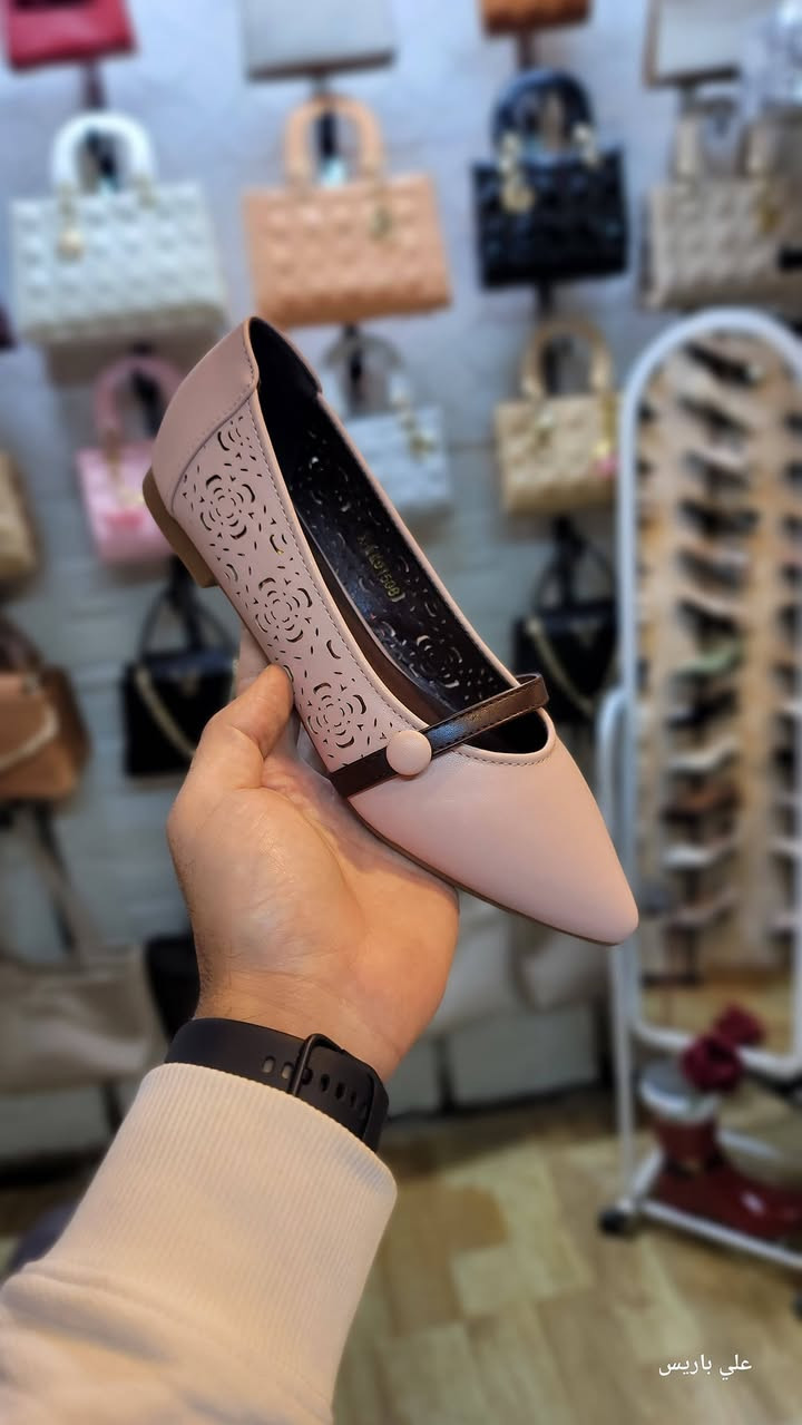 #جديد_علي_باريس✔️
فلات نسائي كوالتي عالي  ..طبي...شي راقي...
#السعر_10_الاف_فقط
#قياسات_كاملة_٣٧_٤١
#العنوان_السوق_الكبير_مقابل_ازياء_الحاج_ممي_مقابل_ابودعاء_للفرفوري


**إذا كنت صاحب هذا الإعلان وتريد حذفه لأي سبب، رجاءا أرسل رسالة إلى الدعم الفني**