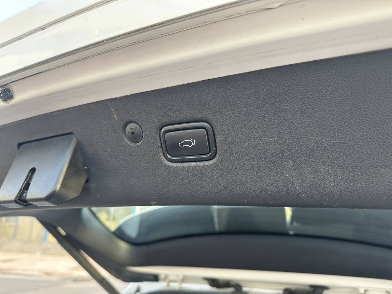 سلام عليكم غير متواجد خاص!
سبورتج ٢٠١٨ خليجي رقم بغداد 
محرك ٢٠٠ دوش
 بسمي هزه جديده رقم جديد 
فول عدا البنراما كشن كهرباء داخل قرميدي بصمه صندوك كهرباء بيه صبغ خمس قطع بدون دواخل 
مثل ما موضح بل سونار 
 كير مامفتوح محرك ما مفتوح السياره جاهزه مابيه كل نقص صدر تخم تاير تبريد مكان السياره بغداد السعر [160]وبيه مجال جدا بسيط
 للاستفسار اتصال فقط ماكو خاص ***********
