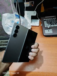 زت فولد 6 ذاكرة 256 نسخة امريكي معالجة سناب دراكون نضيف بدون ملحقات مك...