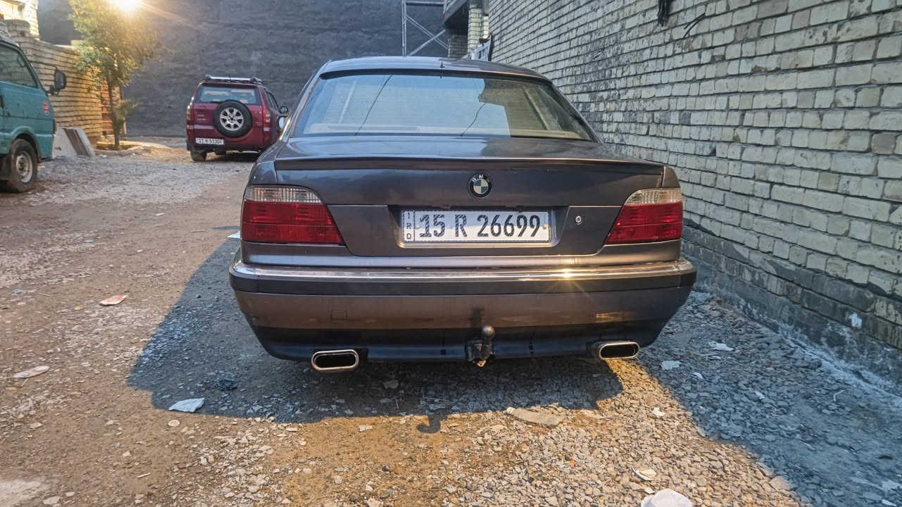 السلام عليكم كاسحة موديل 95 فول مواصفات السعر 75 اريد مراوس بأرمادة أو باتفندر مكاني بغداد الهاتف ***********
