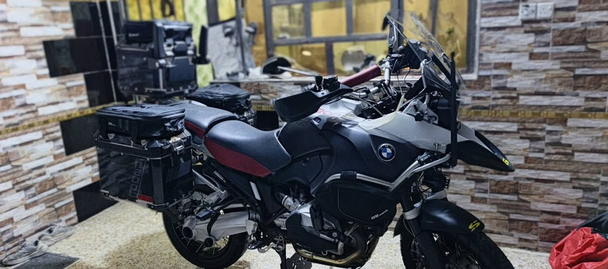 سلام عليكم
R1200 GS اعلى فئه مديل ٢٠٠٦ مكفوله رقم بغداد لسعر ٩٠ 

الاستفسار  *********** @إشارة
