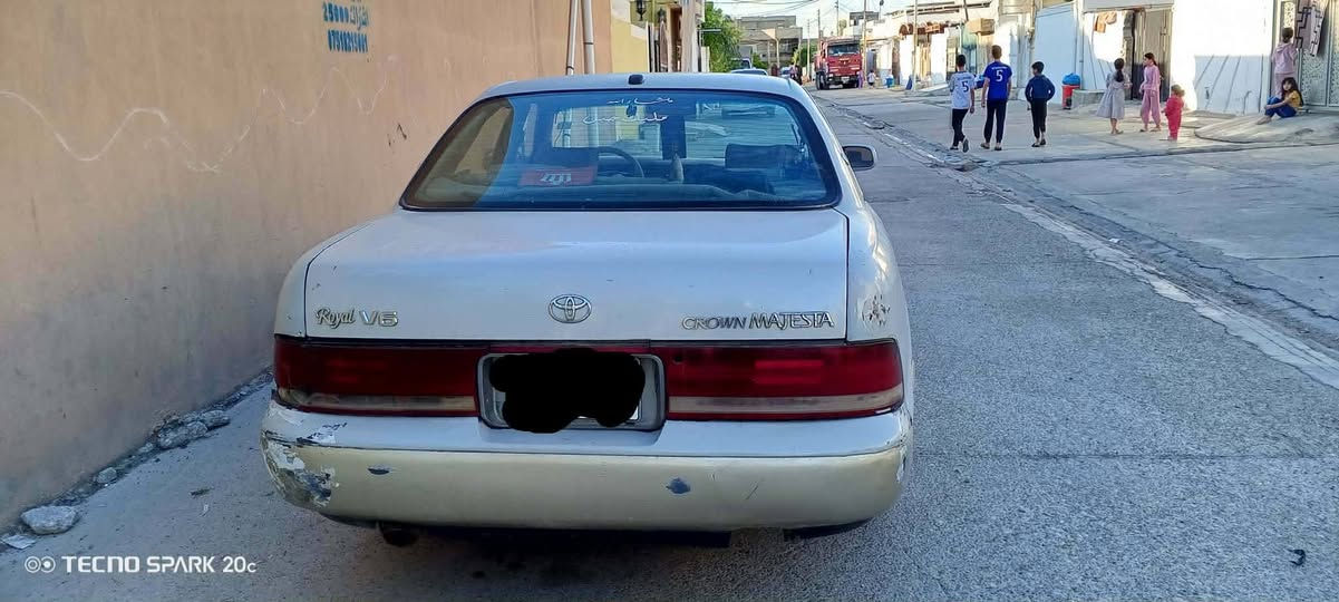 السلام علیکم ورحمة الله،،،،،، (اخوان اني مكلف بلنشر خابر صاحبه رجائن) 
ماجيستا موديل 1992  مشروع وطني 🇮🇶 جديد لحد 2028 بطاقه بنزين موجود ⛽محرك بيها صوت خفيف اوتماتيك سياره موضح بلصوره طرف سكن بيها ضربه خيف محرك 3000 ديلكو شرط تحويل  للبيع السعر 36 وبيها مجال للطيبين مكاني كركوك 0771 4646526 كركوك, العراق
