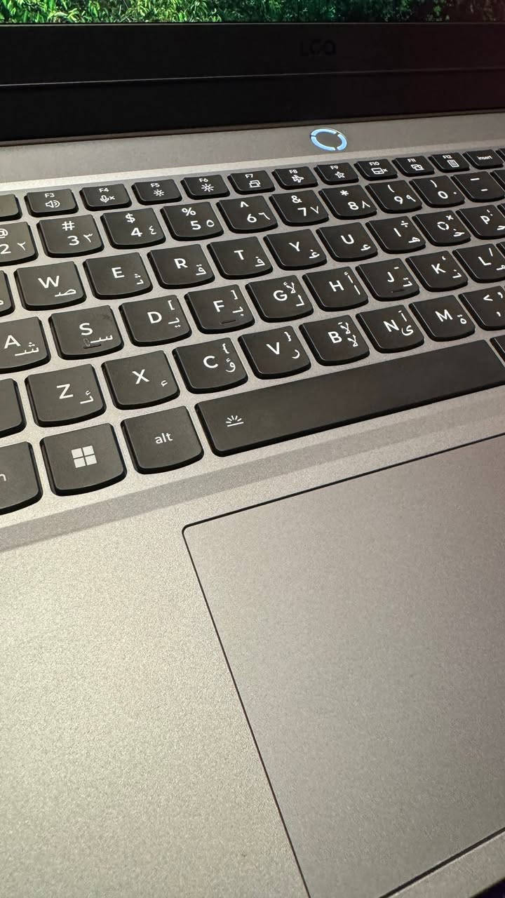 Gaming Laptop Lenovo
LOQ 15RX16
Intel(R) Core(TM) i7-14700HX 2.10 GHz
64.0 GB 2*32 DDR5
NVIDIA GeForce RTX 5060 8GB DDR7
Micron - Nvme 1TB
Predator SSD Nvme GM7 2TB
ويندوز اصلي 11 برو
البطاريه 100%
عدد دورات الشحن 19 قابله للزياده
الضمان باقي فيه سنه ونص وممكن ازود ضمان كمان سنه
الجهاز لا يوجد به اي شئ او ضرر
وبدون خرابيش والشاحن الاصلي
وبفاتوره المشتريات 
تم ترقيه الرامات من 24 الي 64 جيجا
تم زياده هارد ديسك 2 تيرا
هيلث ١٠٠%
الجهاز كسر زيرو  لم يتم استخدامه الا مرات معدوده 
السعر ٨٥


**إذا كنت صاحب هذا الإعلان وتريد حذفه لأي سبب، رجاءا أرسل رسالة إلى الدعم الفني**