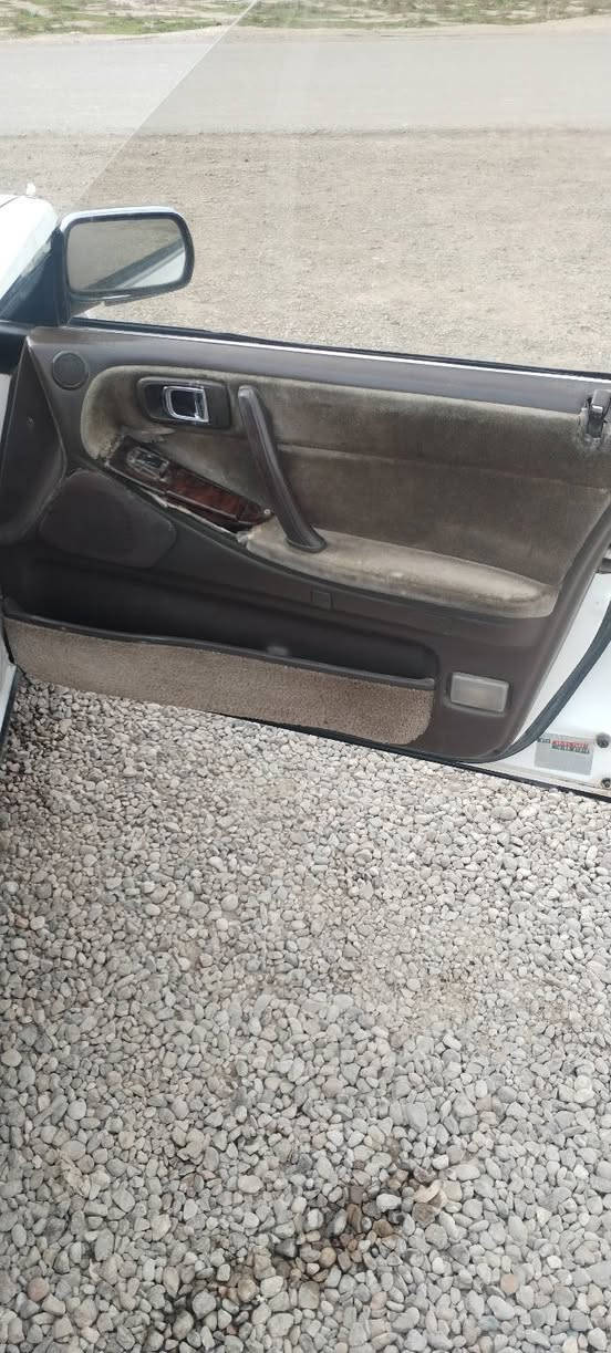 السلام عليكم مكلف بلنشر هارتوب موديل ٩٢ سياره رقمهه صلاح الدين  سنويه صاقطه سياره  فول بدون صبق فقط تكحيل كير ومكينه بلجيس داخل السياره نظيف مكان السياره ديالى ***********
