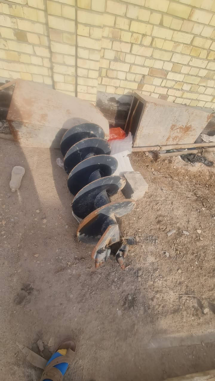 لبيع برينه حجم 50 امريكيه الصنع جديده مامستخدمه ابد شاهد الله  توني  ماخذه قبل شهرين ماشموره بل مطر رقم ***********
