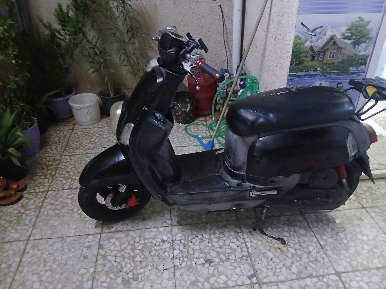 بوليس كابريته محرك بلادي ما مفتوح جيب فيتر و تعال سعر ب 500 و بيها مجال قليل مكان البلديات استفسار *********** واتساب
