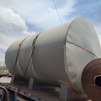تانكي مستعمل 20الف سعر 400$ فقط بيها زرف 2=تواصل 07506388254