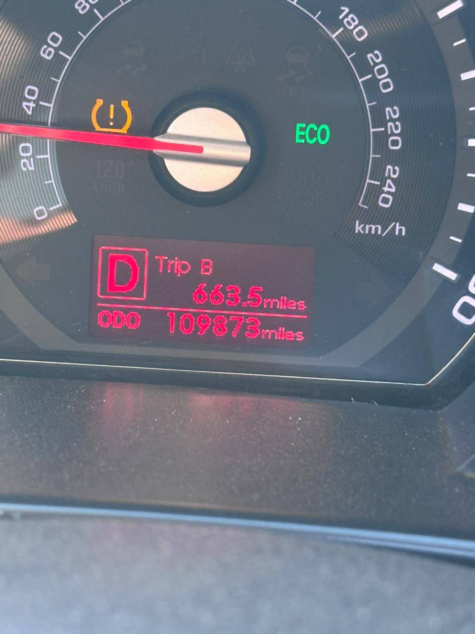 السلام عليكم اسبورتج موديل ١٢ وارد امريكي حادث جاملغ وبنيد بيه اهنا قطعتين صبغ ابيع حزام اثر جراد فول واحد عله وأحد مكينه 2000 تيربو جاهزه من كلشي  بيع مستعجل مكان بغداد الجديده السعر 105 
***********
