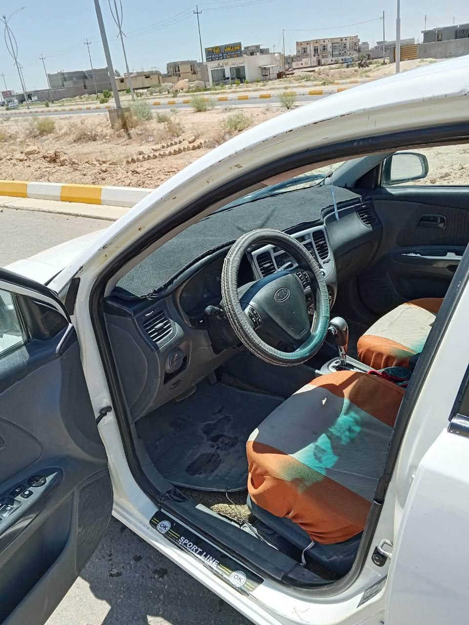 السلام عليكم 
كياا ريوو للبيع موديل ٢٠٠٩ محرك١٦٠٠ محرك كير كفالة سياره بيه حادث من كدام ومبدل بيه بنيد وجاملاقات اماميه والباقي مكفوله 
مكاني عامرية الصمود معروضه ب٦٨
رقم صاحب السيارة ‭

‭***********‬
