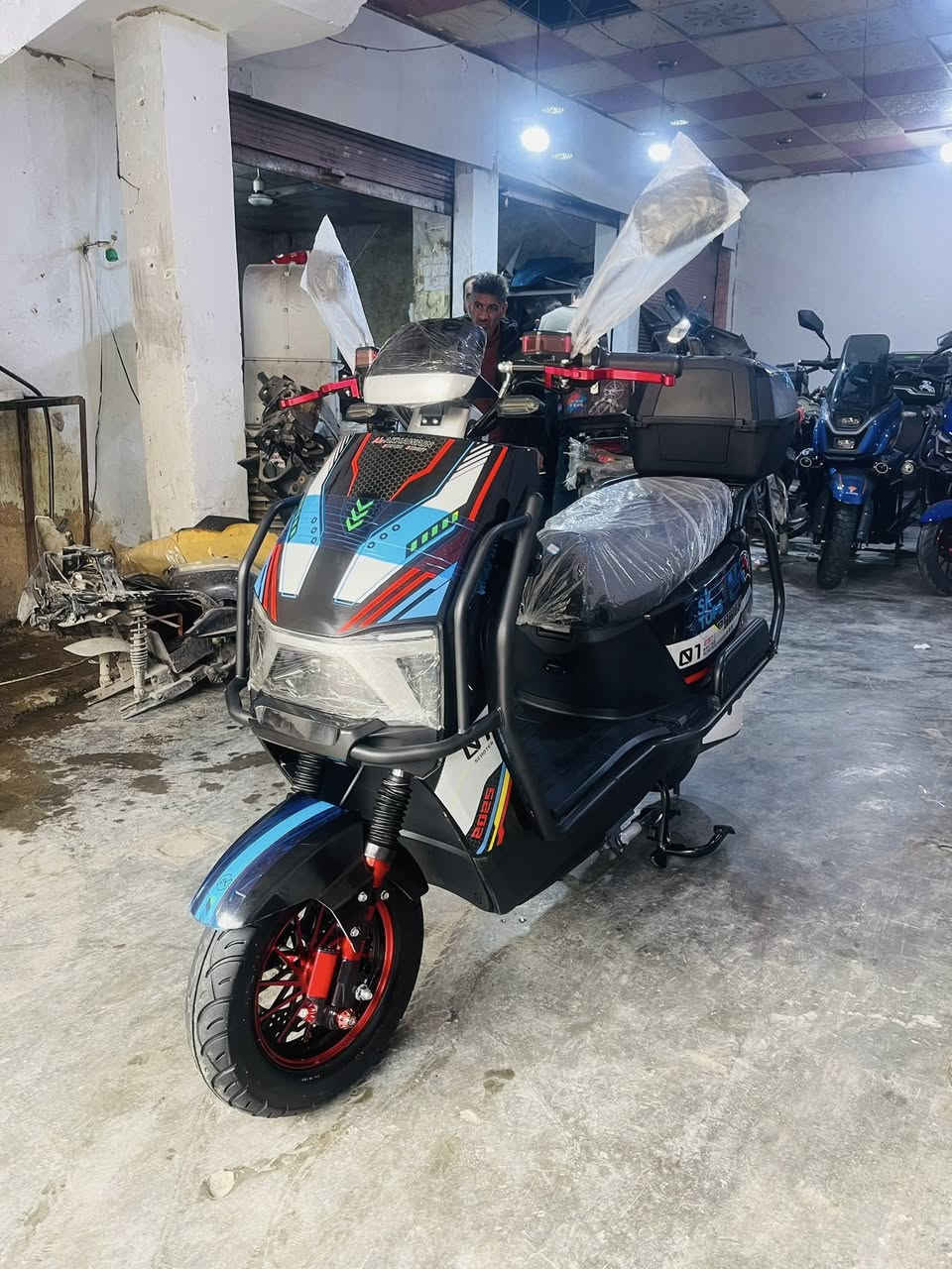 دراجه شحن نوع الاخوين موديل2025 مستخدم اقل الشهر طك باكيت ع فحص والضمان السعر(600)وبي مجال***********
