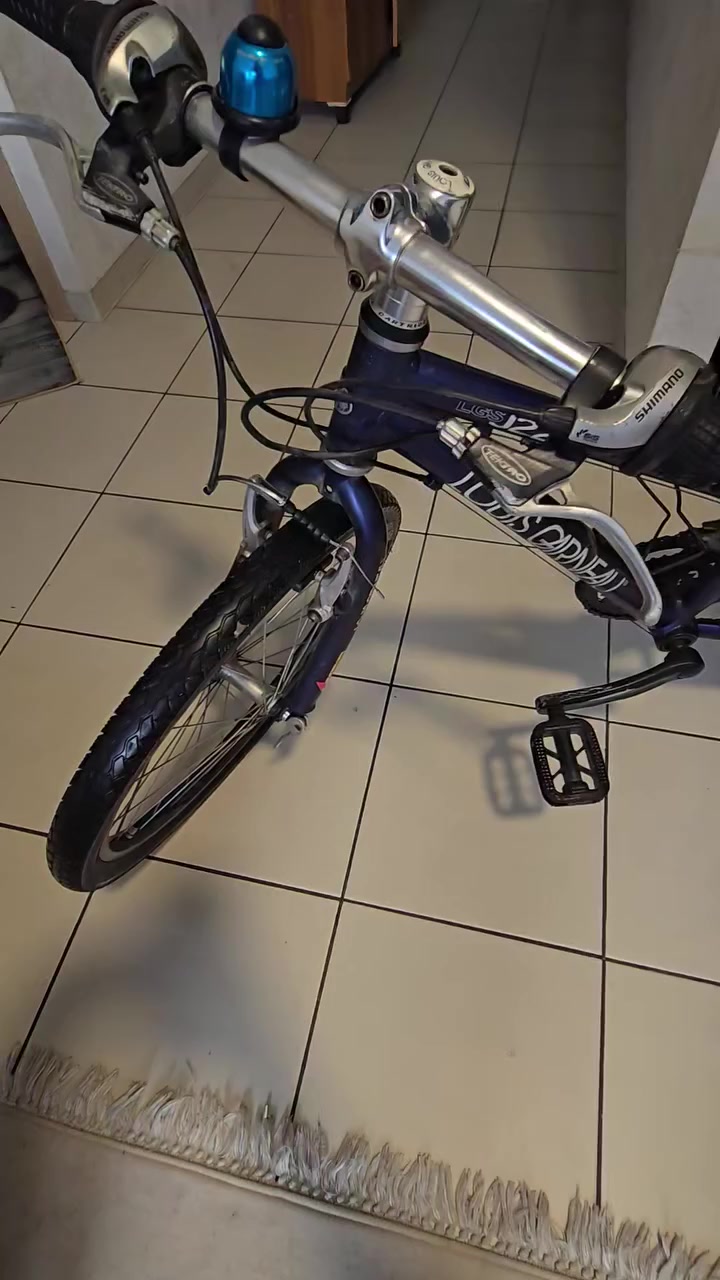 للبيع المراسله او اتصال واتساب 
***********
