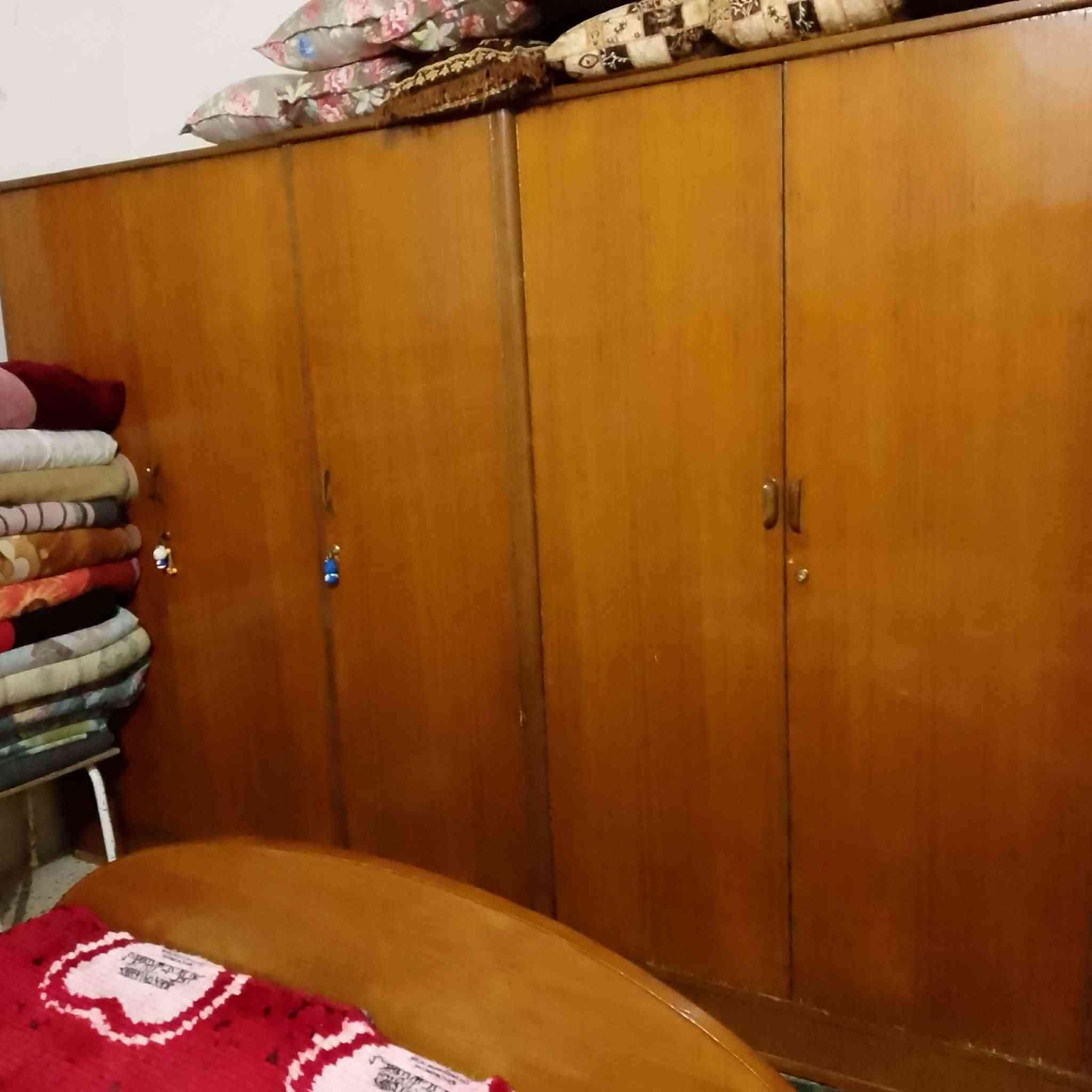 غرفة خشب صاج 
سعرها 500وبيه مجال


**إذا كنت صاحب هذا الإعلان وتريد حذفه لأي سبب، رجاءا أرسل رسالة إلى الدعم الفني**