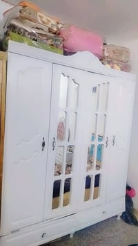 غرفة نوم • تركية • كسر برجلين