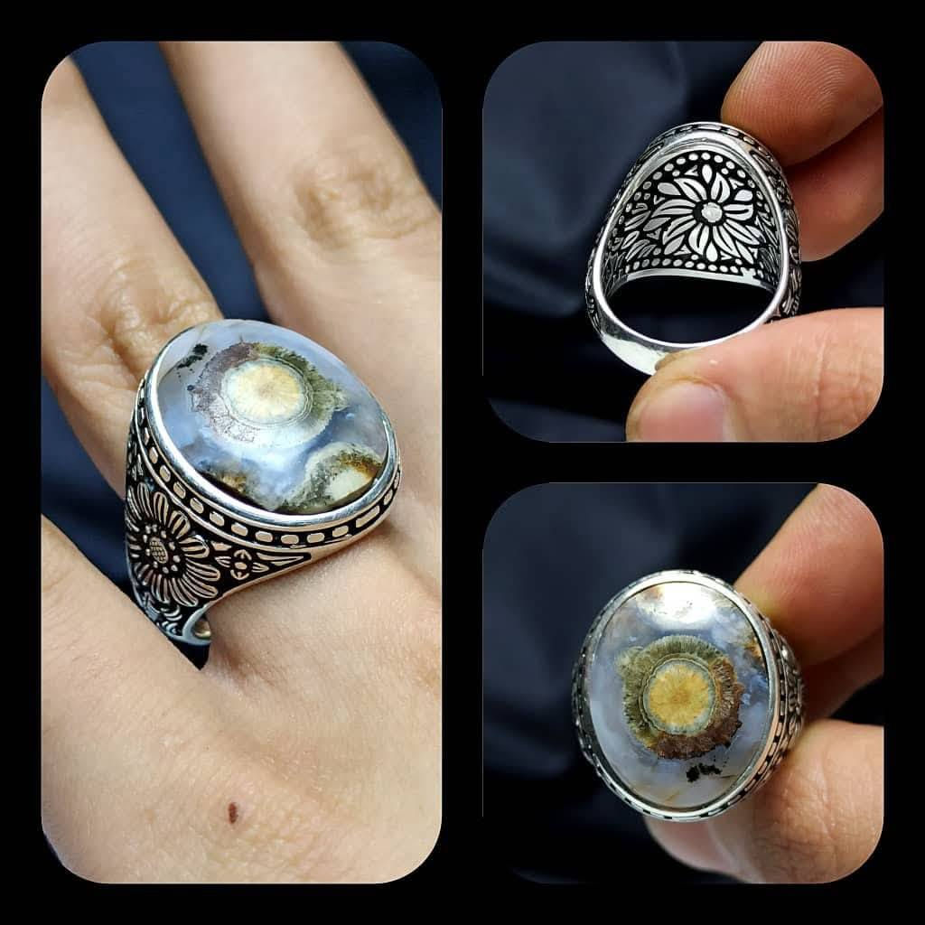 خواتم فضة ملكية متوجة بنوادر العقيق اليماني 🔱
قطعة ليست للزينة فقط… بل للهيبة والفخامة 👑
نقدم لكم تشكيلة مميزة من خواتم الفضة عيار فاخر، متوجة بأندر أنواع العقيق اليماني الطبيعي، بألوانه الفريدة ونقوشه التي لا تتكرر.
💎 عقيق يماني نوادر
💎 صياغة ثقيلة وشغل متقن
💎 حجر طبيعي 100%
💎 لمعان وثبات يدوم لسنوات
كل خاتم يحكي قصة… وكل حجر يحمل طابعًا خاصًا لا يشبه غيره.
إذا كنت تبحث عن التميز والندرة، فأنت في المكان الصحيح.
📦 شحن لجميع الدول
📩 راسلنا واختر قطعتك قبل نفادها
التميز يبدأ من خاتمك… والعقيق اليماني عنوان الفخامة#عقيق_يماني 

#فضة_925 #خواتم_رجالي #Yemeni_Agate #Silver_Rings


**إذا كنت صاحب هذا الإعلان وتريد حذفه لأي سبب، رجاءا أرسل رسالة إلى الدعم الفني**