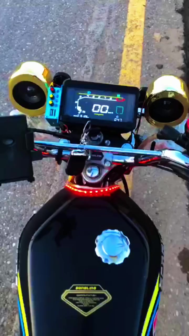 السلام عليكم سولنك موديل ٢٠٢٥ وضع شركه وزن ثقيل باب اول نضيف ومرتب كهربائيات لشه  دبلات وياله شرط محرك ما مفتوح نشاط فول رزانه فول مكاني الشركاط الساحل الايسر بلهيجل بلسلمان  ***********
