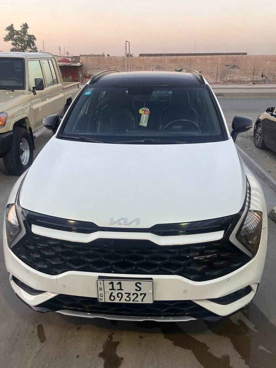 🚘 للبيع كيا سبورتج GT-Line 2023 🚘

للبيع سبورتج 2023 فئة GT-Line الأعلى والأكمل، لون أبيض مميز، بحالة ممتازة جداً ومكفولة كفالة عامة.

🔹 محرك 1600 CC اقتصادي وقوي
🔹 الممشى 58 ألف كم فقط
🔹 سقف بانوراما كامل
🔹 مقاعد جلد فاخرة
🔹 شاشة وكالة
🔹 كاميرا
🔹 فول المواصفات – أعلى فئة GT
🔹 استخدام نظيف ومعتنى بها بشكل ممتاز
🔹 جاهزة للفحص في أي مكان

سيارة تجمع بين الفخامة، الأداء، والاقتصادية، ولا تحتاج أي مصروف.

💰 السعر المطلوب: 230بيه مجال بسيط
رقم بغداد 
العنوان / بلديات

للاستفسار والمعاينة التواصل على رقم الخاص ( ***********)
والله يبارك للبائع والمشتري.

