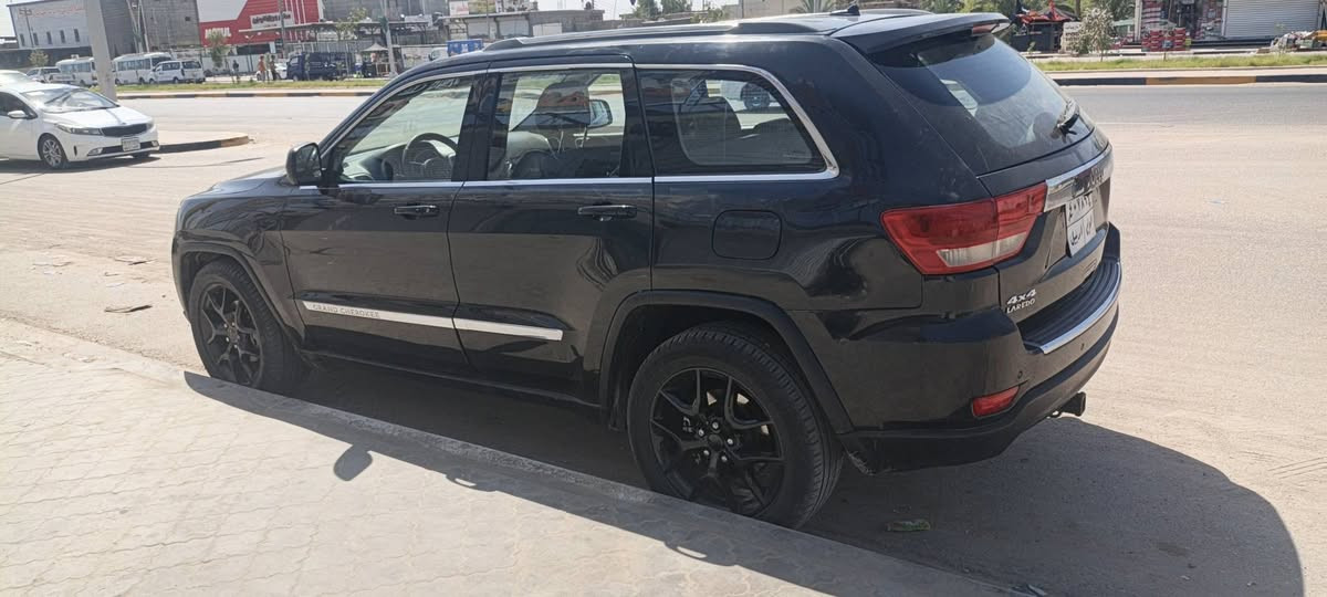 جيب مديل 13كصه بجم عنوان البصره ***********
