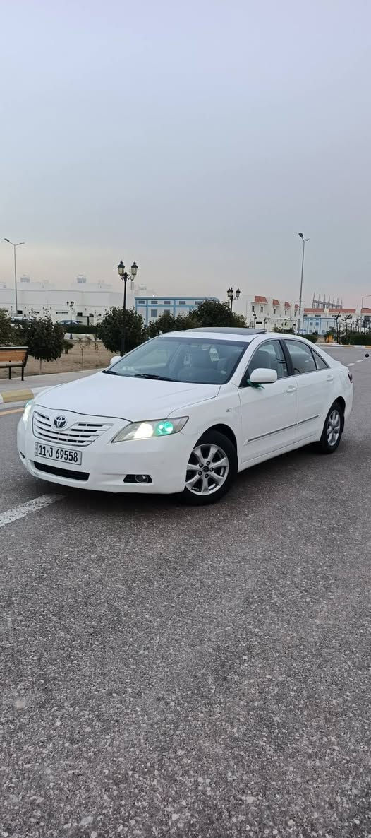 أحترامي للجميع
كامري خليجي 2008 GLX فوول مواصفات
قطعة لعشاق الياباني 🦅🦅 والنضافة امامكم
اقرأ جميع التفاصيل وخابرني 👇

المواصفات 🫰
فتحة سلايت
حساس خلفي 
مثبت سرعة 
برده خلفية قلاب اثناء الرجوع
كشنات كهرباء 
فول تحكم ستيرن
تبريد قطعتين امامي خلفي 
بجم زنون مع أمكانيه التحكم في الايت 
شاشه مع كامره أصلي 🫰
دواخل فول صاج 
لدات ترحيب 
ABS مانع انزلاق 
٥ ويل كب بلادي 
جرس بالسرعة 120 
رقم بغداد أنكليزي بأسمي سنويه 2027

مكينة v4 2400 🚀🚀 
كير ٥ نمر 
اخوان المكينة والكير شادهن من علي باجلان طلب من دبي 
انطي بيهن تراي وضمان مفتوح مكفولات من كلشي 
تبريد ثلج + تدفئة شغال 
 حدادية فول نعومه مشط ودرايمات قبل شهر مبدلهن زيروو 
دبلات امامي خلفي مال افلون 
كفاله عامه من اي ضربه فقط كم مكان رش (باب خلفي ايمن +نص جاملغ خلفي ايسر )

اخوان السيارة جاهزة للأخير دشبول ولا كلوب مشتغل
بدون اي عطل ولا نقص (تخم التاير نص عمر)
المكان ديوانية مركز المدينة 
السعر 117 وبيها مجال 
‏‪***********‬‏ ديوانية, القادسية
