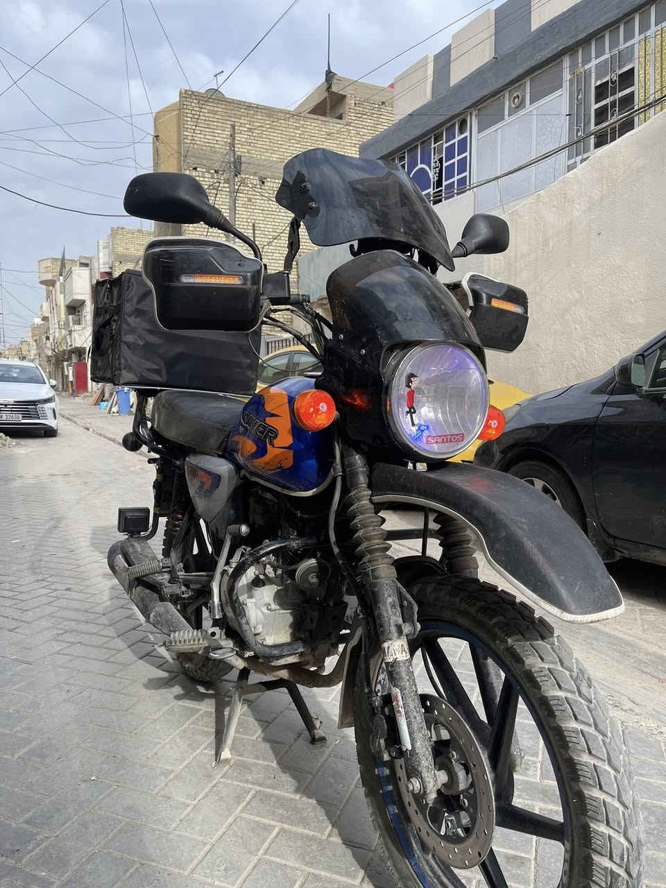 السلام عليكم دراجه بوكسر للبيع موديل 2023 الدراجه نضيفه وخير من الله الدراجه رقم وسنويه تحويل ثاني يوم 
سعر الدراجه مليونين اونص قفل 
الرقم. ***********
