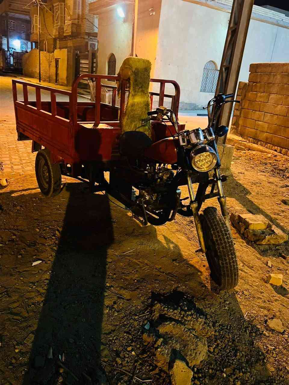 السلام وعليكم موجود ستتوته للبيع موديل 13 ستوته أوراق البصرة قضاء الدير ***********
