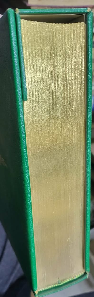 مصحف
طباعة وزارة الاوقاف العراقية
مذهب الاطراف
الحجم : 22×33 سم

للحجز او الاستفسار تواصل معنا على هذهِ الصفحة
 او على الواتساب والتلجرام على الرقم *********** 

 قناتنا على التلجرام : 
https://t.me/al_ahiba

 يوجد توصيل لجميع المحافظات

#كتب #العراق #بغداد #سامراء #صلاح_الدين #اربيل #سليمانية #دهوك #كربلاء
#الانبار #النجف #ديالى #ميسان  #كركوك #ذي_قار #الكوت #نينوى #الديوانية #المثنى #واسط #بابل #القادسية #البصرة #اقتباسات #اقرأ #علماء #تعليم
#رواق_ابن_المعتز
